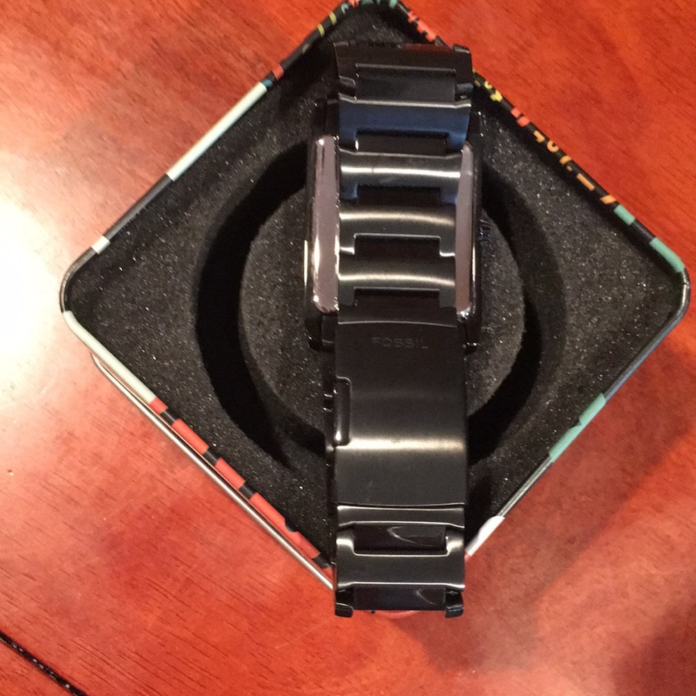 Brand new men's fossil watch in box ⌚️ - Picture 2 of 7